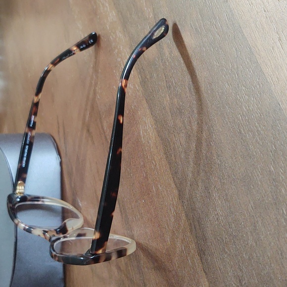 Oliver Peoples Haley Tortoise Polarized Cateye Sunglasses - Picture 5 of 6